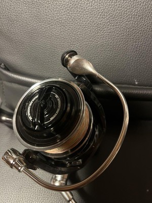 Daiwa Catalina 4000Hリール PE2号約300m巻き Daiwa 16 CATALINA 4000H Spinning Reel [Japan Import
