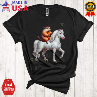 Groundhog Riding Horse, Adorable Groundhog Horse Wild Animal, Zoo Keeper T-Shirt