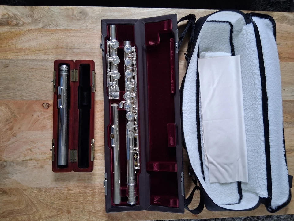 Muramatsu DS Open Hole Flute Excellent Condition!! Plays Beautifully!! - Image 3 of 4