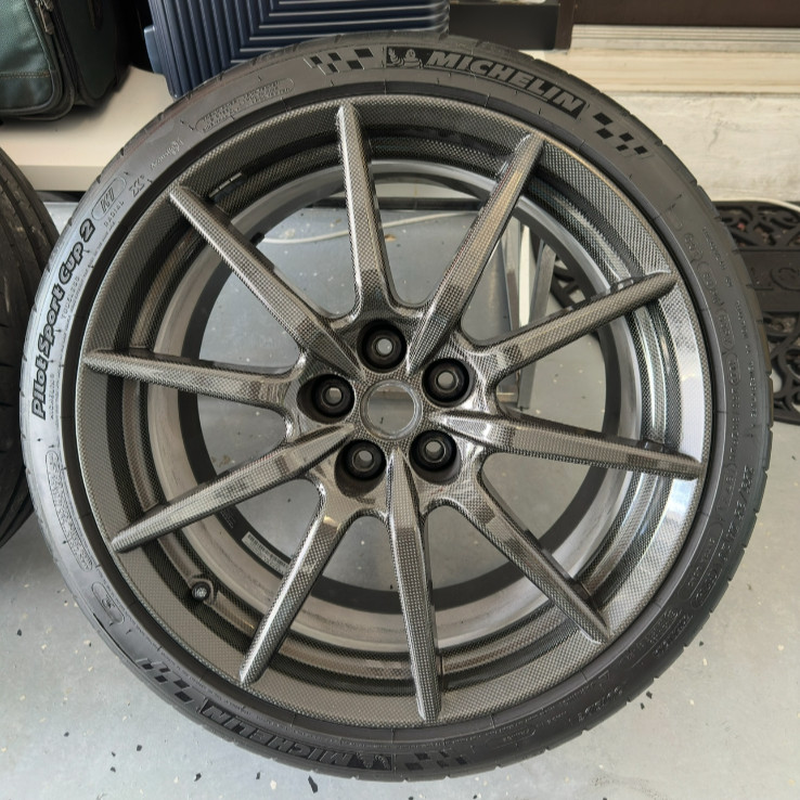 Carbon Fiber Wheels For Ferrari SF90 OEM