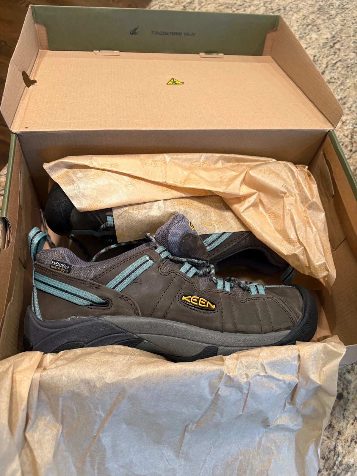 NIB KEEN Targhee II Waterproof Hiking Shoes Women's Size 9.5