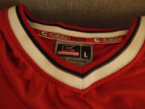 VINTAGE WISCONSIN FOOTBALL JERSEY NUMBER 7 COLOSSEUM ATHLETICS - Picture 3 of 5