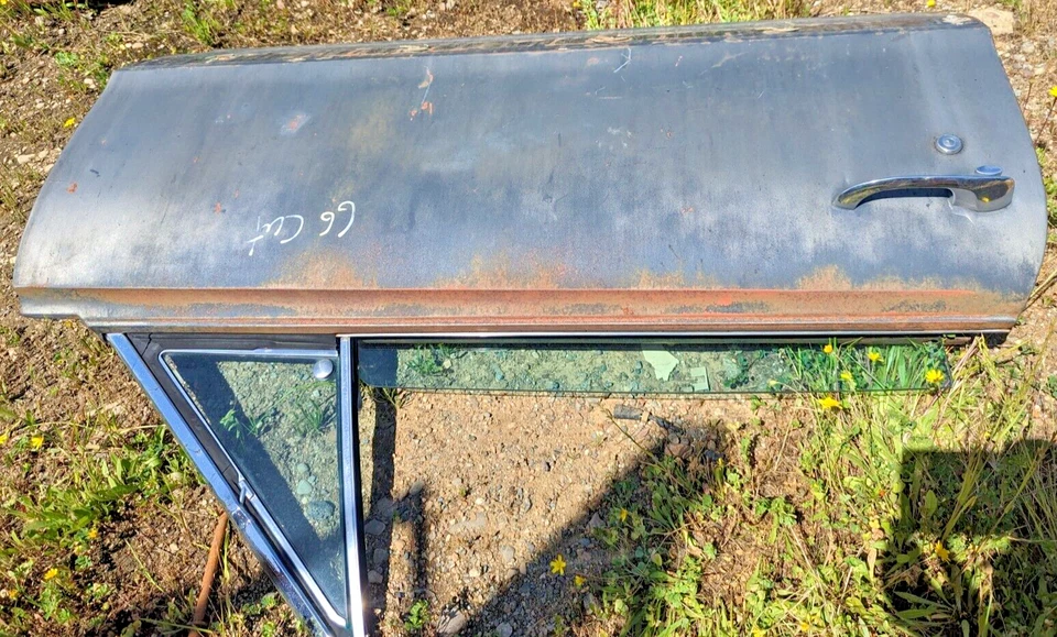 Oldsmobile Cutlass 442 1966 1967 2 puertas ht convertible puerta derecha carcasa OEM Foto 2 de 4