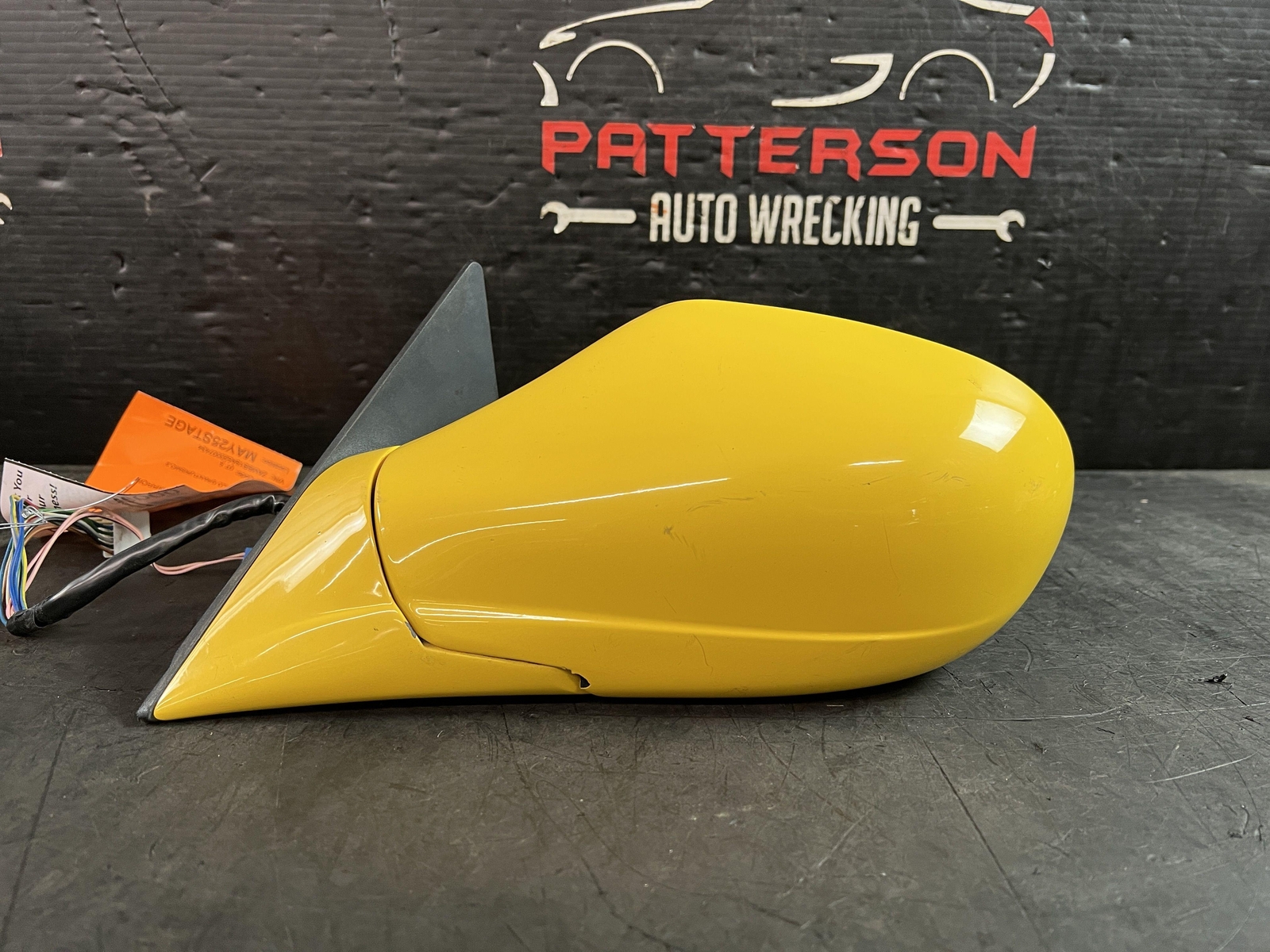 02-06 MASERATI SPYDER DRIVER LEFT LH SIDE DOOR MIRROR YELLOW GIALLO 231246