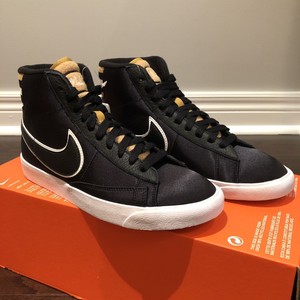 nike blazer negro