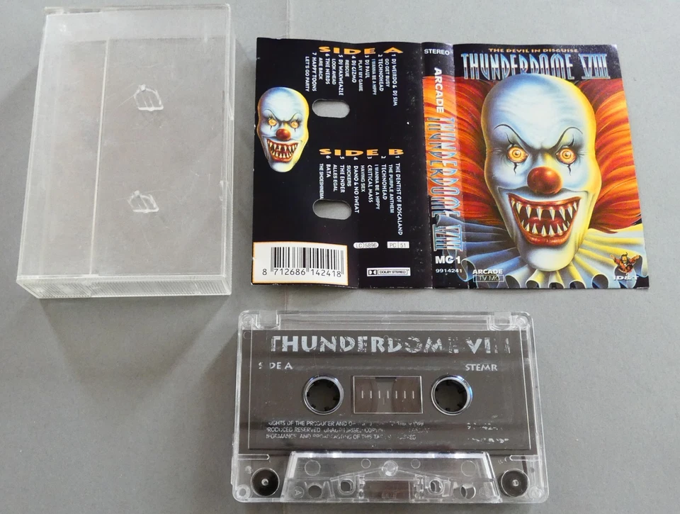 RARE K7 CASSETTE AUDIO TAPE THUNDERDOME VIII VOULUME 8 HARDCORE - Photo 2/4