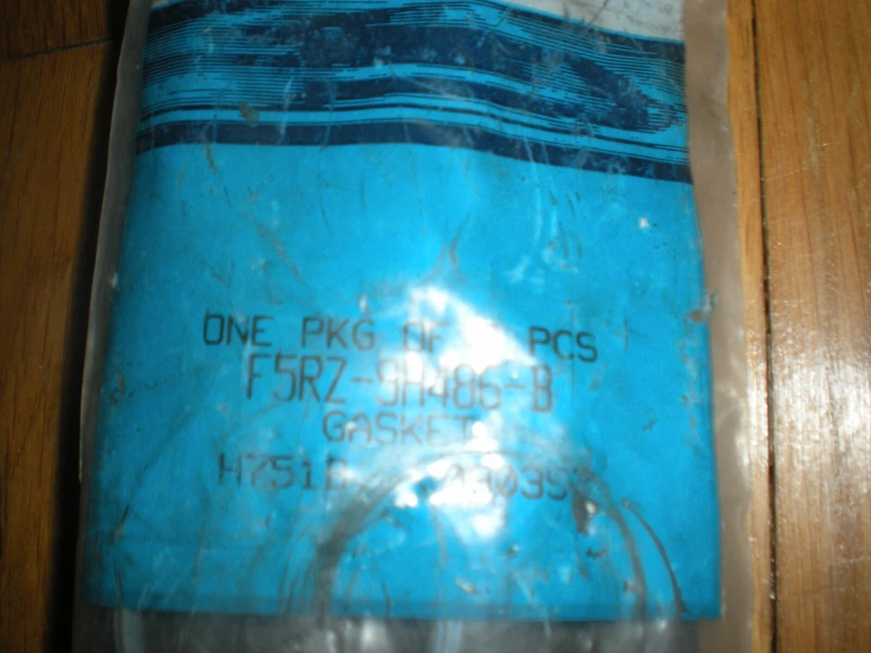 NOS 1995-2002 Ford Contour 2.5L Fuel Injection Plenum Gaskets F5RZ-9H486-B - Image 2 of 2