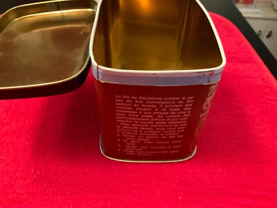 Rare Vintage Brooke Bond Darjeeling Tea Metal Tin - Limited