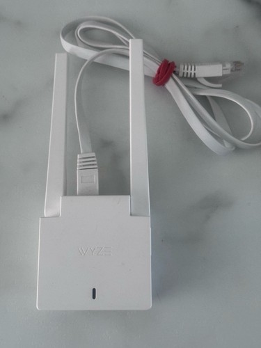 Wyze Cam Outdoor Starter Bundle Camera (Cameras + Base Station) - Picture 4 of 7