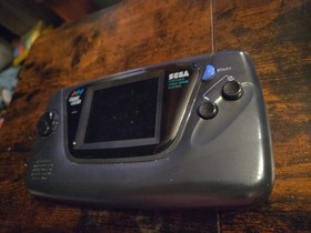 SEGA Game Gear Console *Untested* NICE SHELL *READ*