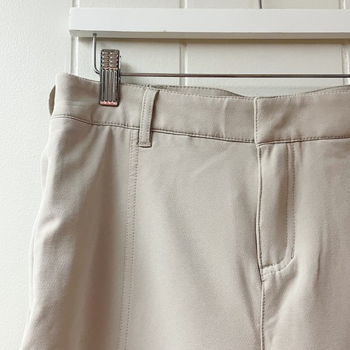 NWT 32 Degrees Cool Womens Shorts SZ 8 Beige Pockets Hi Rise Stretch Flat Front - Picture 5 of 10