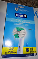 4 COUNT ORAL-B DAILYCLEAN Replacement Rotating Toothbrush BRUSH HEADS - White