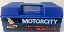 Matchbox Motorcity Carry Case with 24 Collectible Cars Lot 70  80  90  Rare Incl