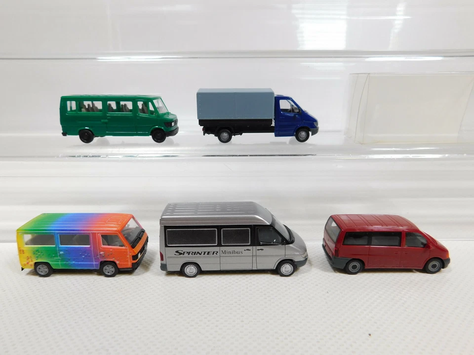 5X Herpa H0 1:87 MB-Modello: T1N + 207D + Vito + 190D, Molto Buono #CL78-0,5 - Immagine 2 di 4