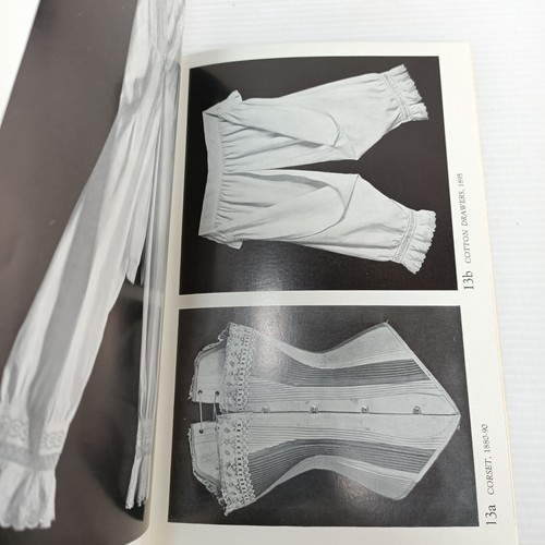 3x The Gallery Of English Costume Picture Books Children Women A Brief View - Picture 8 of 14