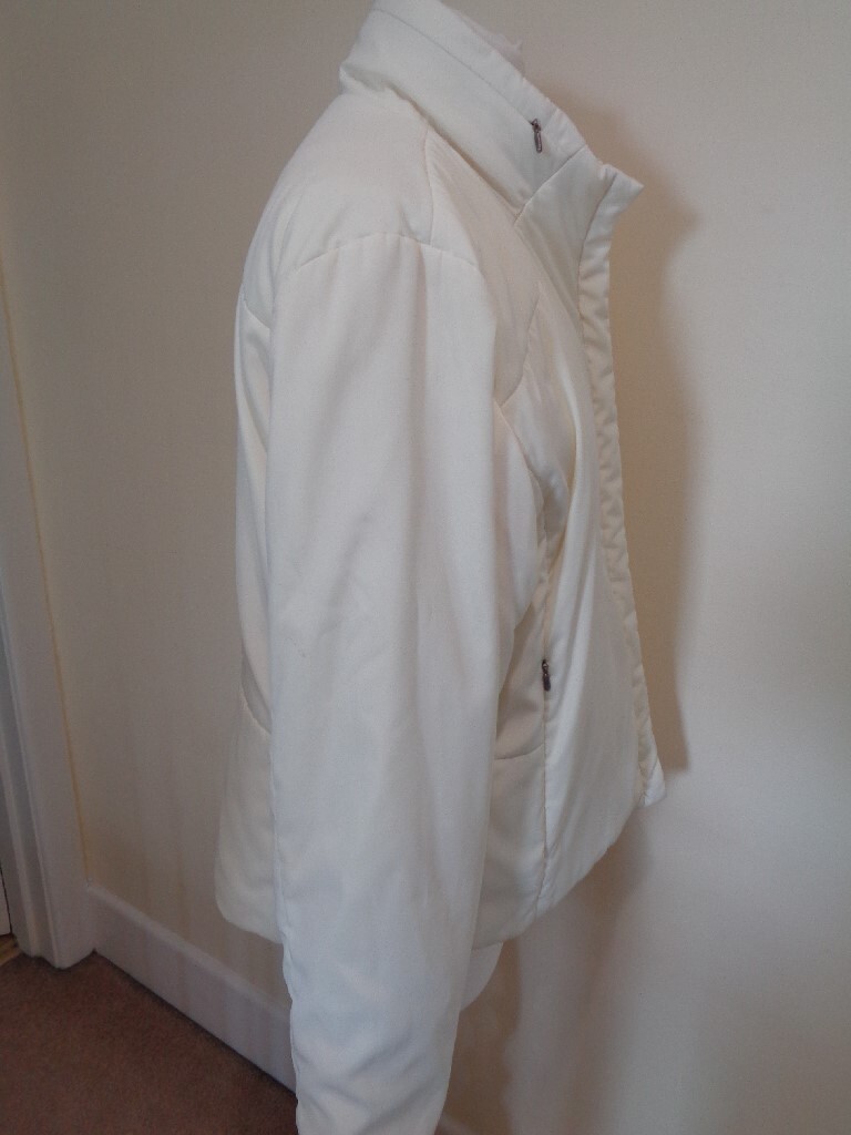 CREENSTONE CREAM PADDED JACKET WITH CONCEALED HOO… - image 5