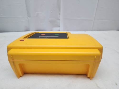 Physio-Control AED Lifepak 500 ~ Automated Defibrillator W/ Case - Picture 8 of 11