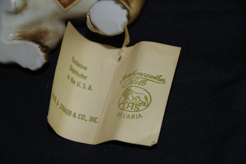Hutschenreuther Karl Tutter Bulldog Figurine 2425/2f NOS Hang Tags & Stickers - Picture 9 of 9