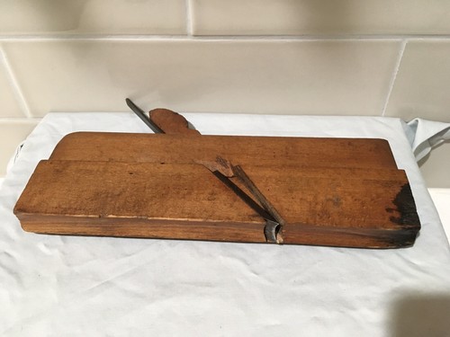 Sandusky Tool Co. Ohio No. 92 Wooden Molding Plane Round #5 - Picture 4 of 8