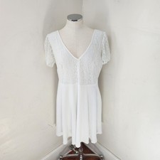 SHEIN Curve White Lace V-Neck Mini Dress Short Sleeve Button Back 1XL
