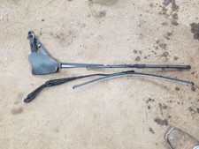 Passenger Side ONLY Mercedes-Benz AMG GT 63 2021 Wiper Arm               1601548