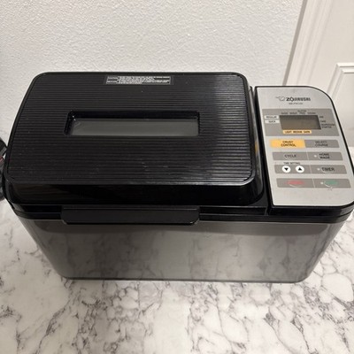 Zojirushi Home Bakery Virtuoso Breadmaker BB-PAC20 & Recipe Book
