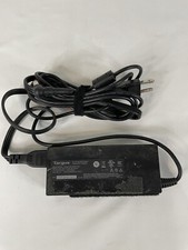 Targus APA31US 90W Universal Laptop Charger Works Good