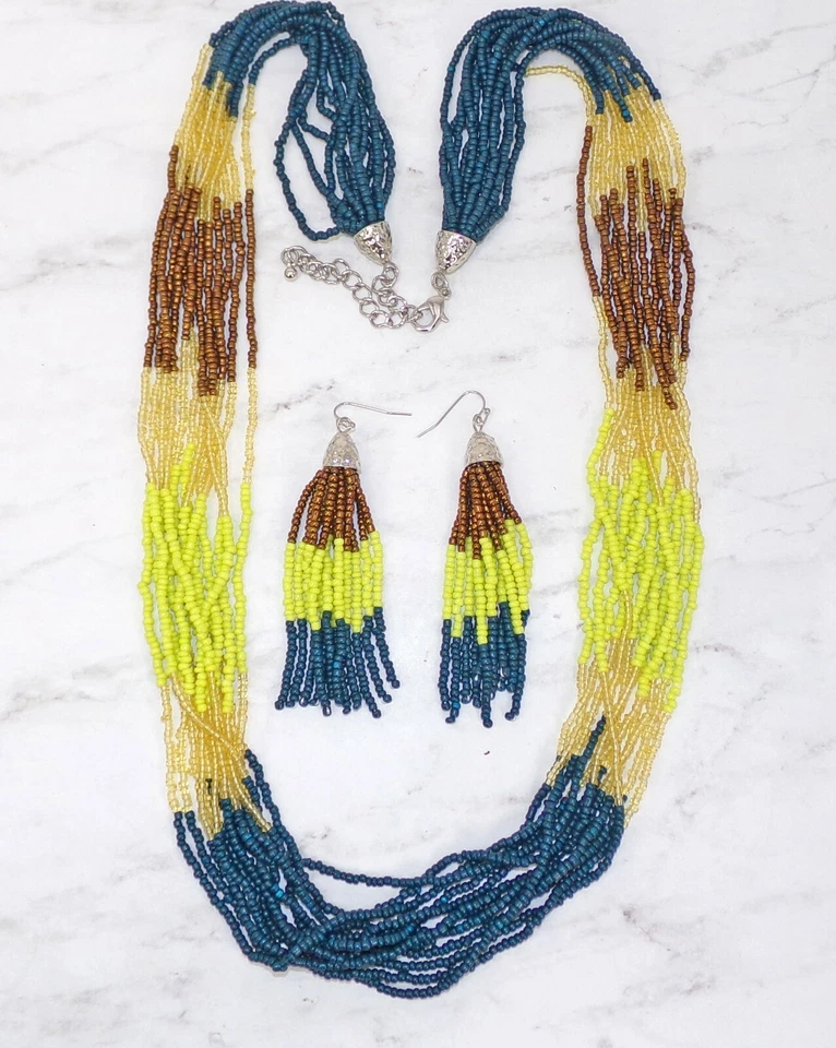 Juego de collar y pendiente de cuentas de semillas multicolor en marrón, amarillo, azul, beige NUEVO Foto 2 de 4
