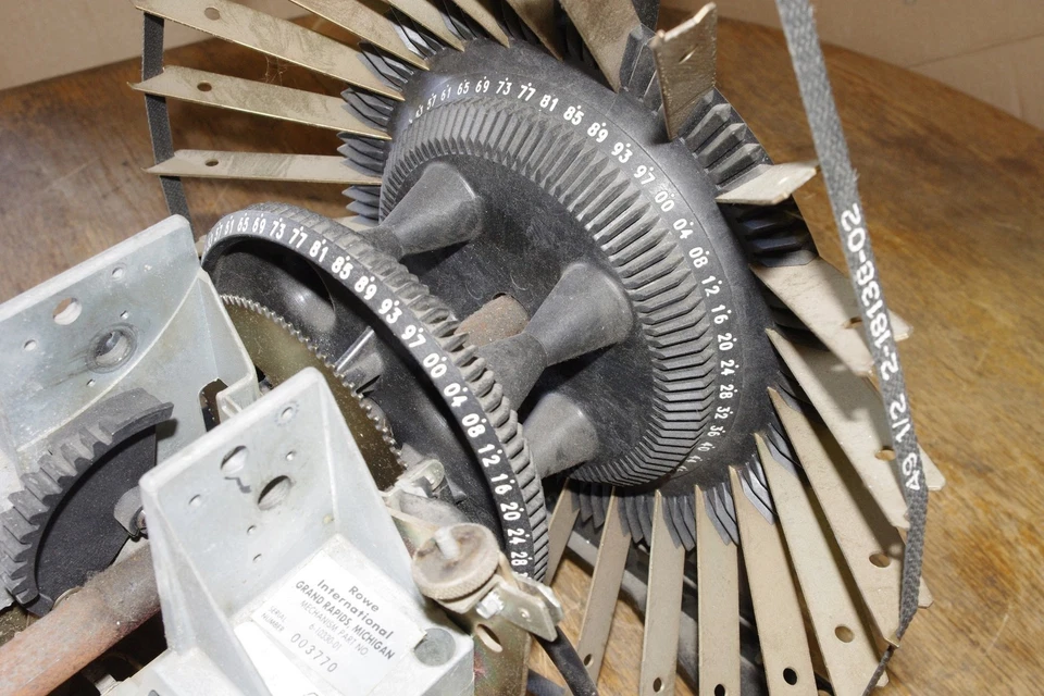 Rowe CD Jukebox Magazine Carousel *FREE SHIPPING* - Image 4 of 4