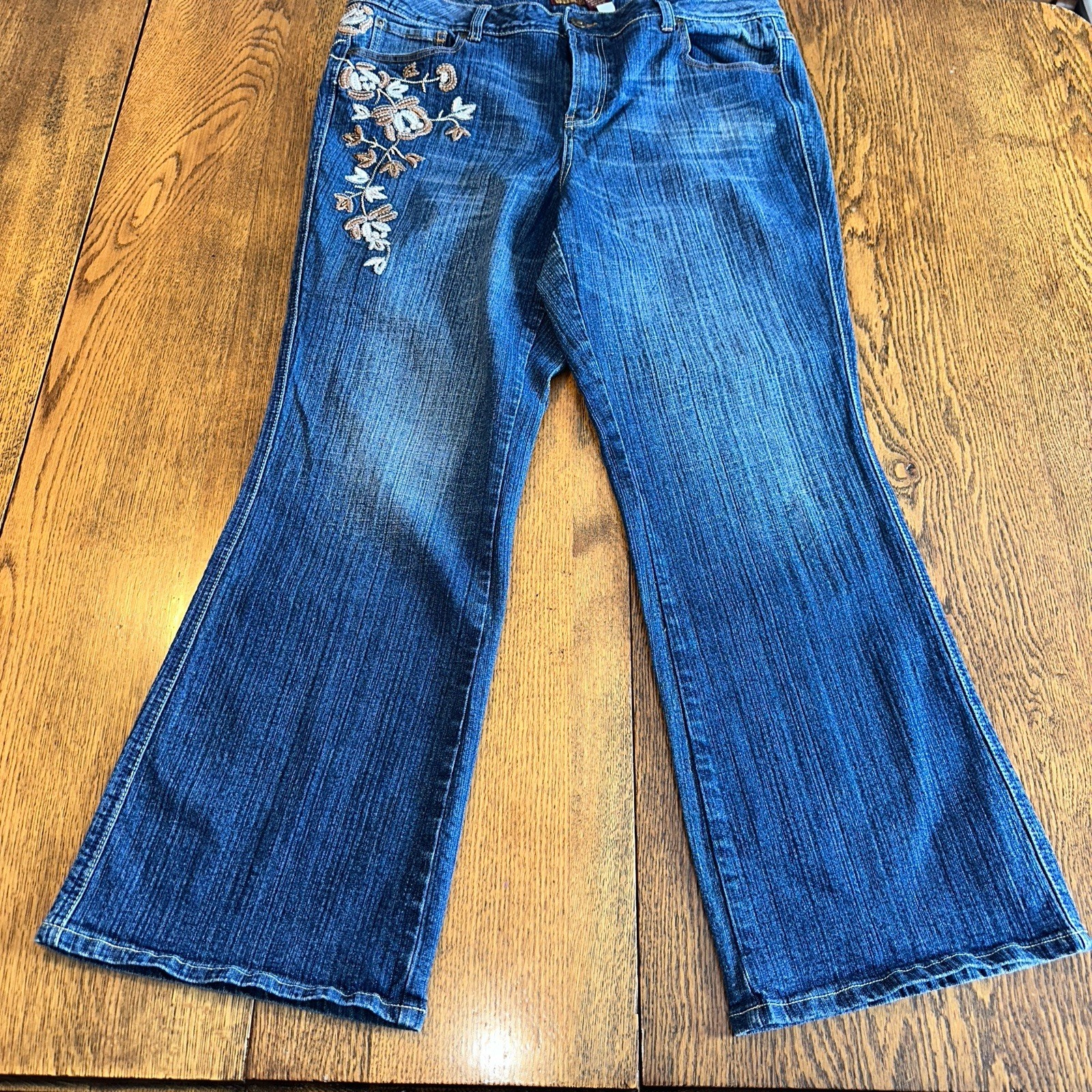 Zd Plus Size 22 Bootcut Metallic Floral Stretch Y2k