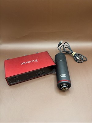 Focusrite Scarlett 2i2 3rd Gen 2-Channel Audio Interface w Studio CM25 MKIII Mic