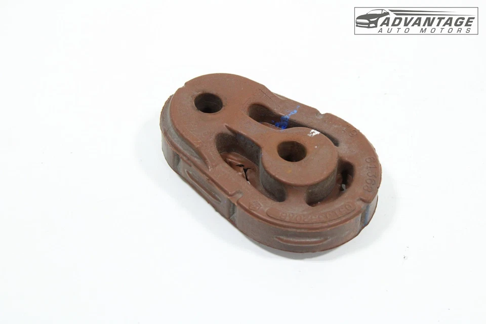 2011-2021 JEEP GRAND CHEROKEE REAR RIGHT SIDE EXHAUST PIPE INSULATOR HANGER OEM - Image 4 of 4