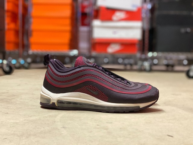 burgundy air max 97