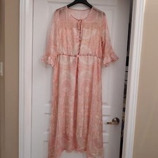 NWT CREAM beautiful romantic pink beige print with delicate lace inserts dress