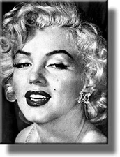 Marilyn Monroe Picture on Stretched Canvas, Wall Art Décor, Ready to Hang!