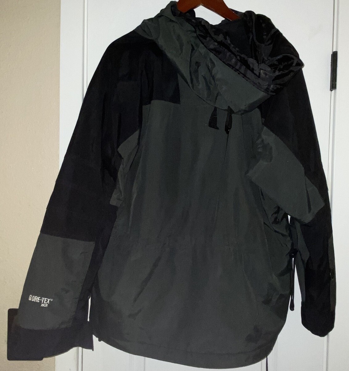 The North Face Men's Gore-Tex XCR Summit Series Waterproof