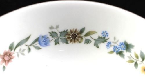 Royal Doulton Pastorale Set of Four Fruit Bowls - Picture 3 of 5