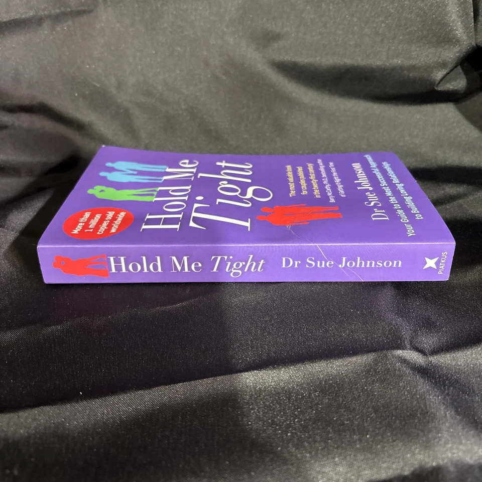 Hold Me Tight Paperback Book by Dr Sue Johnson Foto 2 de 4