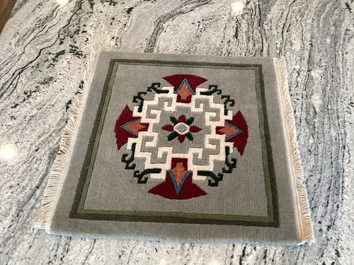 Tibetischer Blumen Meditation Teppich 100% Wolle mit Fransenborte Handgewebt in Nepal - Bild 2 von 5