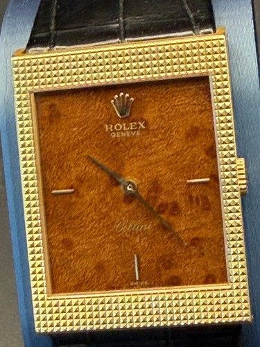 Rolex Cellini Watch Unique Burlwood Dial. 18K. Clous de Paris Bezel