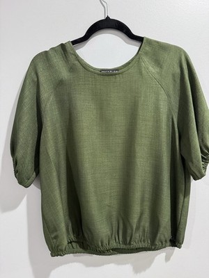 NWT Nally  and Millie  Olive 3/4 Long Sleeve M