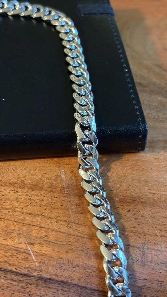 20” Heavy 925 Sterling Silver Cuban Link Chain – 8mm – 60g – Rhodium Finish - Image 3 of 4