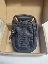 Amazon Basics Medium Point and Shoot Camera Casewith Internal Paddin Black Solid