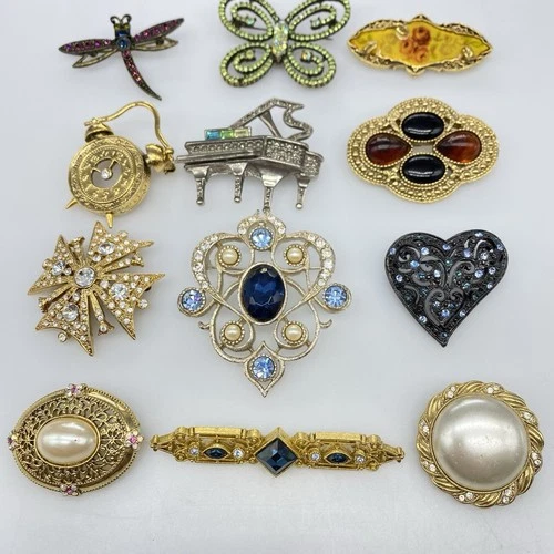 Lot of 12 Vintage 1928 BROOCH Pins Rhinestone Enamel Brooches Costume Jewelry