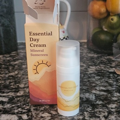 Meyrav Hashay Essential Day Cream 50 ml/1.7 oz New Open Box Natural Organic