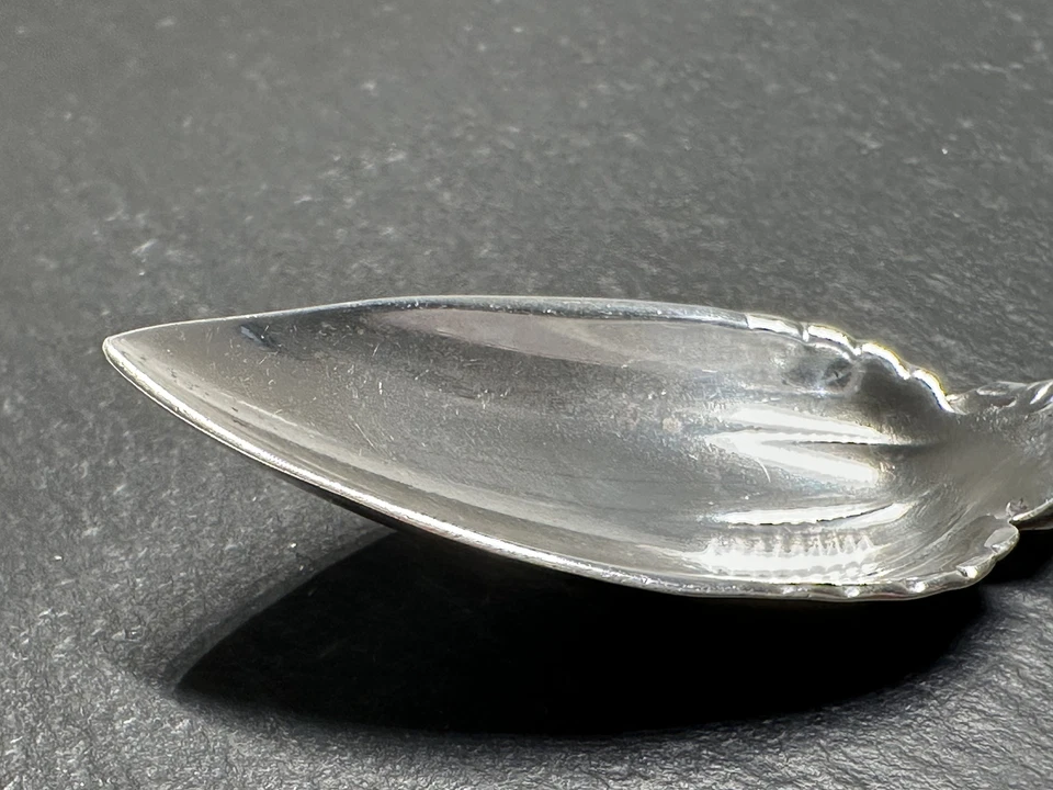 ANTIGUA CUCHARA DE POMELO CÍTRICO WHITING LIRIO DE PLATA ESTERLINA G245 Foto 3 de 4