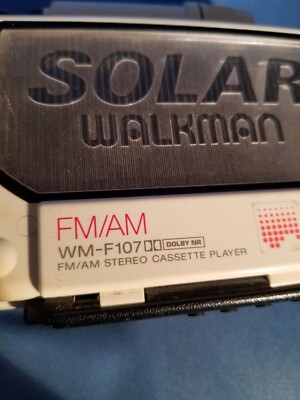Rare Sony WM-F107 Solar Walkman - FM/AM Stereo Cassette
