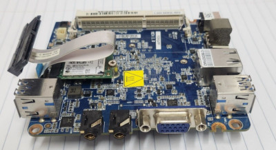 Gigabyte MZBSWMP Board w/Heatsink & fan, SATA Cab., Intel 3160NGW Wireless Modul