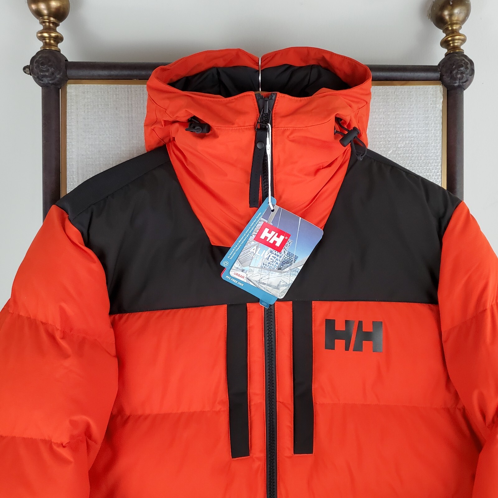 NEW $380 HELLY HANSEN Size Medium Mens Arctic Patrol Jacket Coat Orange Black image 10
