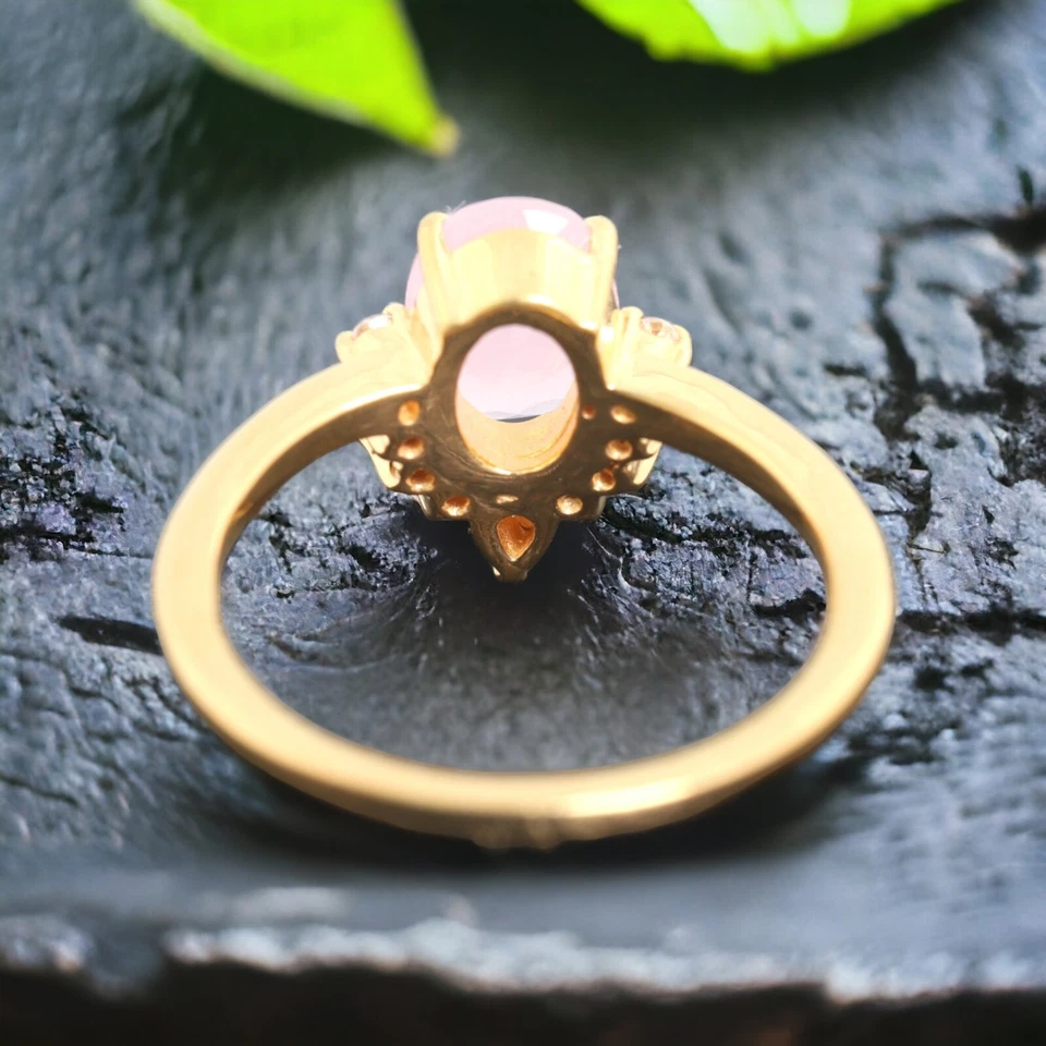 9k Solid Gold 8x6MM Oval Shape Natural Rose Quartz Ring Cubic Zirconia Ring Foto 4 de 4
